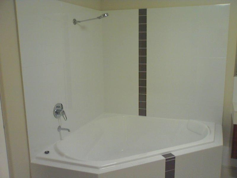 33/1 Robson Street, Mooroobool QLD 4870