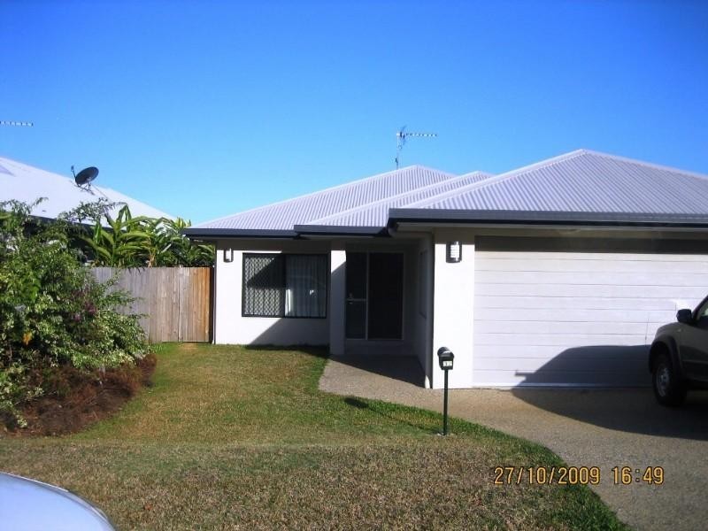 32 Seclusion Drive, Palm Cove QLD 4879