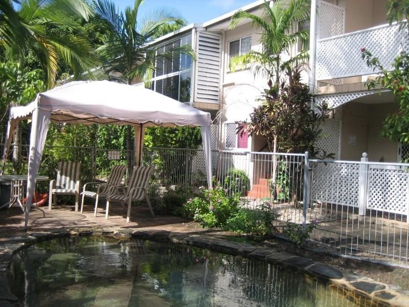 Yorkeys Knob QLD 4878