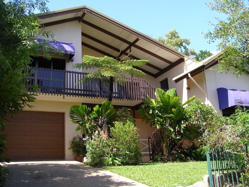 15 Trinidad Close, Trinity Beach QLD 4879