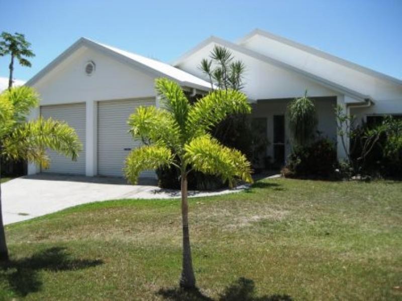 27 Cabarita Street, Kewarra Beach QLD 4879