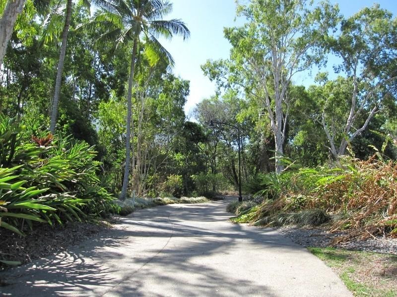 Clifton Beach QLD 4879