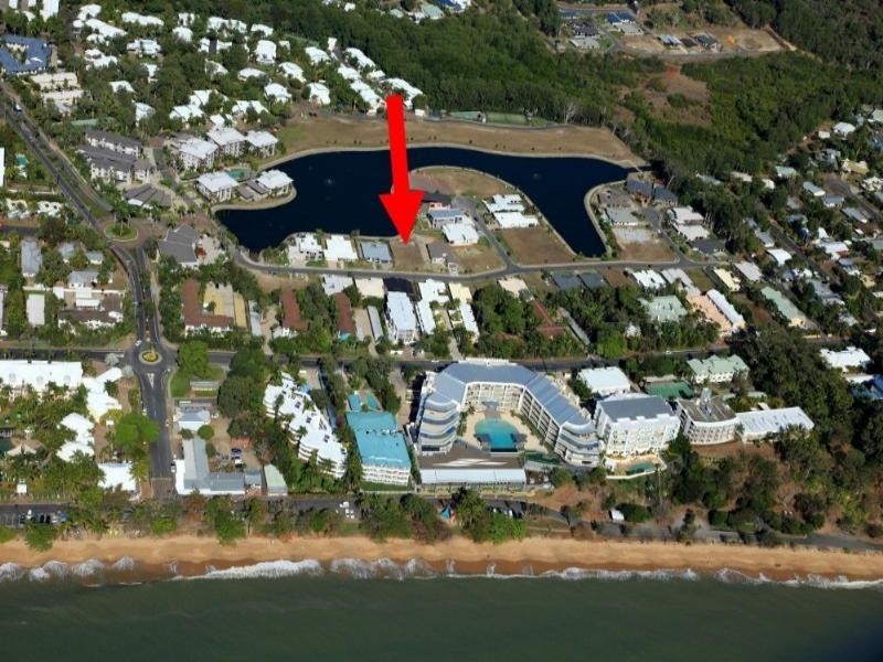 Trinity Beach QLD 4879