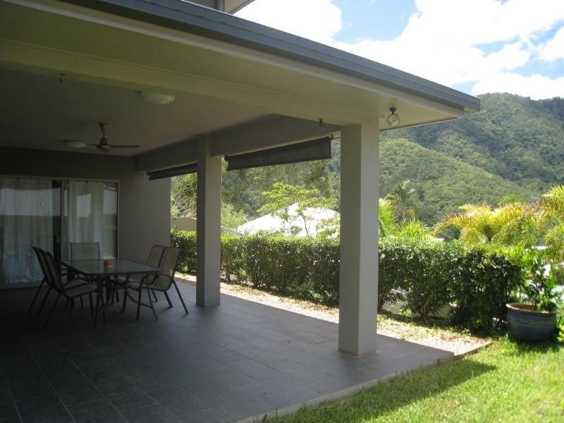 Redlynch QLD 4870