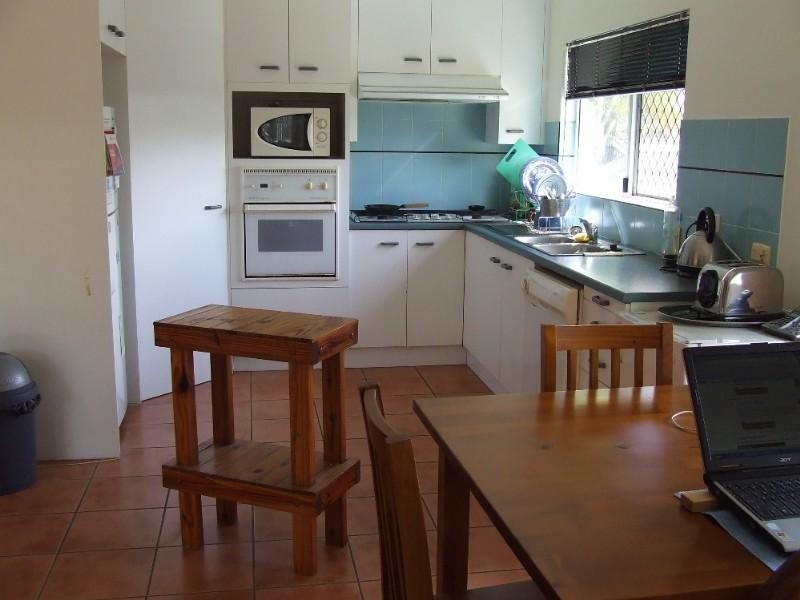 21 Michaelangelo Drive, Redlynch QLD 4870