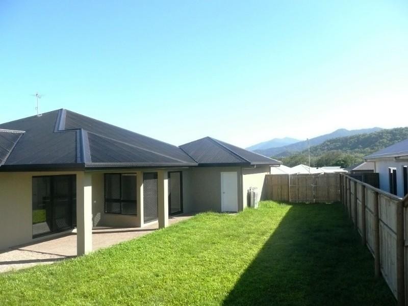 120 Roberts Drive, Trinity Beach QLD 4879
