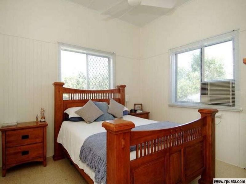 34 Old Smithfield Road, Freshwater QLD 4870