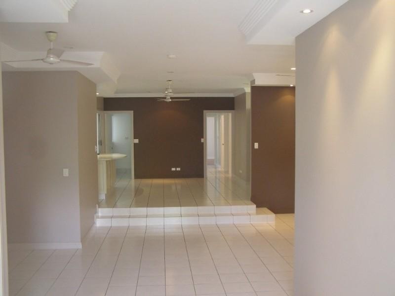 17 Ilse Close, Clifton Beach QLD 4879