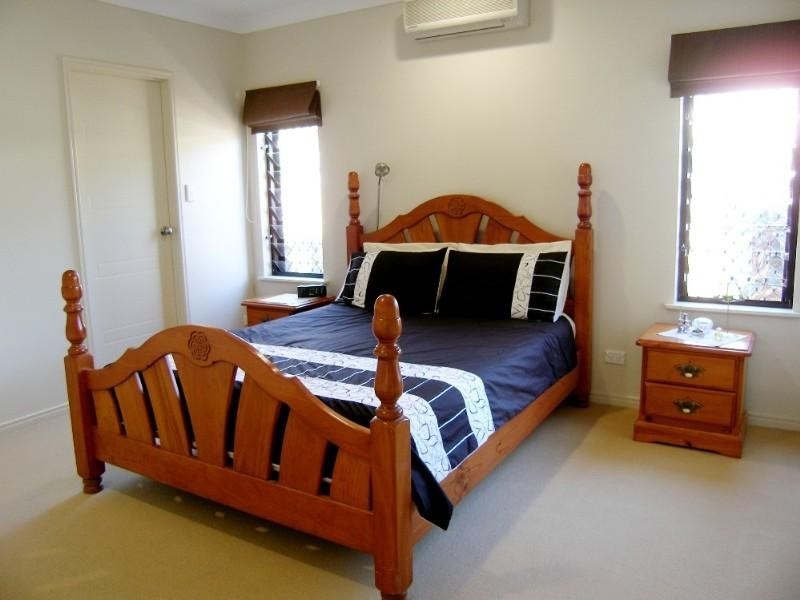 11 Mia Close, Kewarra Beach QLD 4879