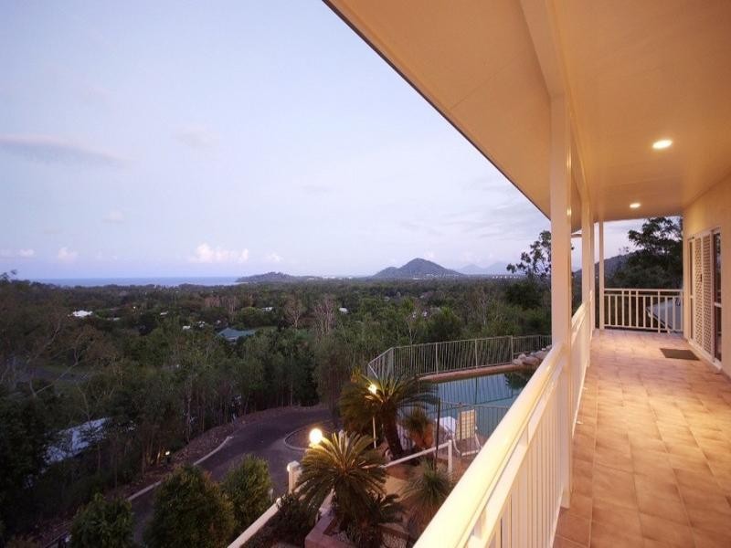 Clifton Beach QLD 4879