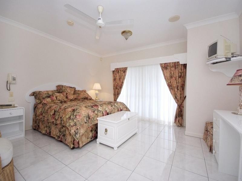 Clifton Beach QLD 4879