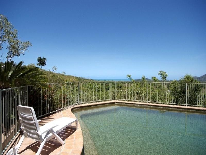 Clifton Beach QLD 4879