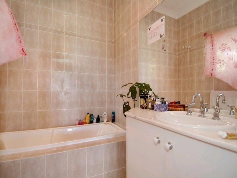 6/24 Moore Street, Trinity Beach QLD 4879