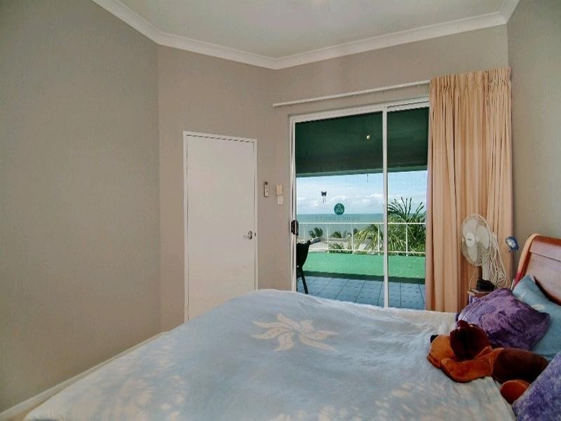 6/24 Moore Street, Trinity Beach QLD 4879