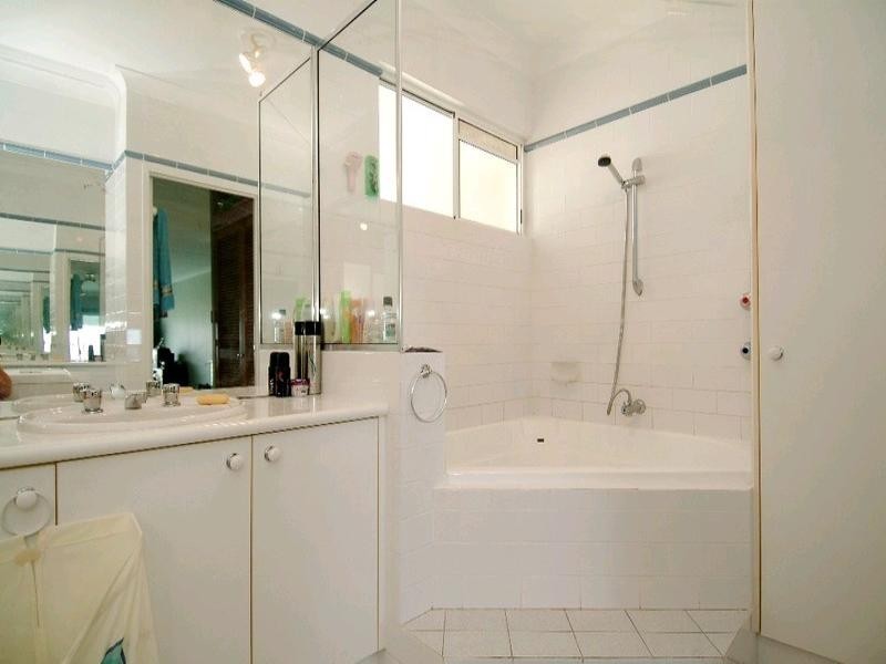 6/24 Moore Street, Trinity Beach QLD 4879