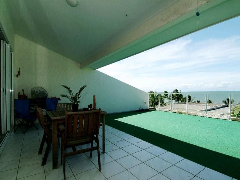 6/24 Moore Street, Trinity Beach QLD 4879