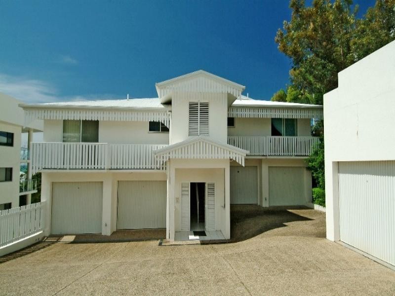 6/24 Moore Street, Trinity Beach QLD 4879