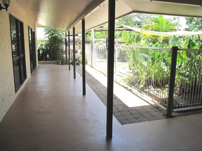 Caravonica QLD 4878