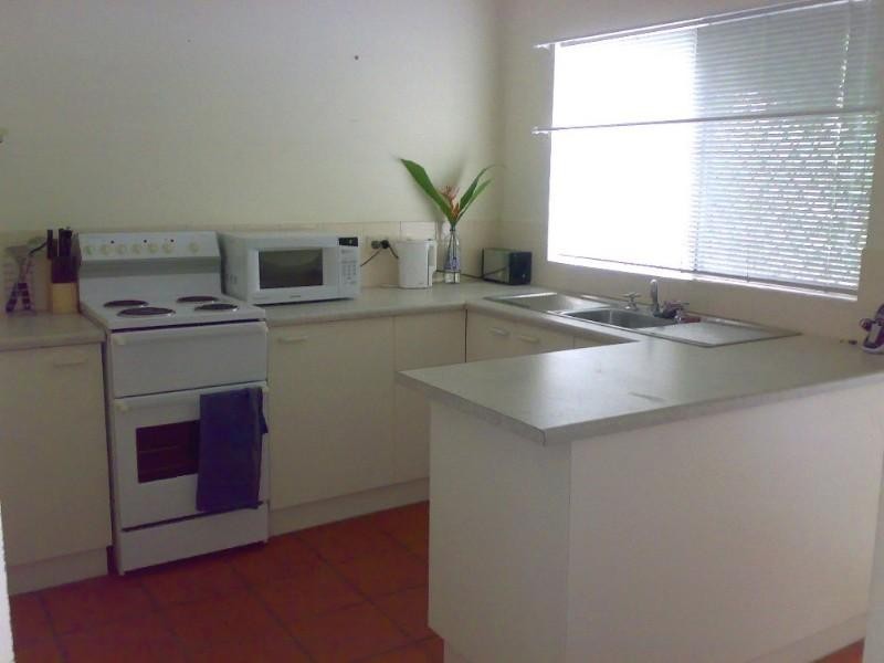 3/528 Varley Street, Yorkeys Knob QLD 4878