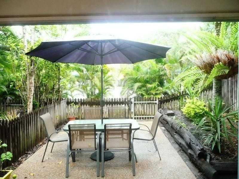 3/528 Varley Street, Yorkeys Knob QLD 4878