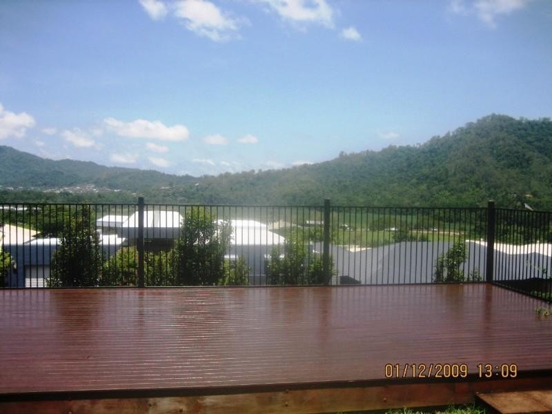 17 Pilosa Street, Redlynch QLD 4870