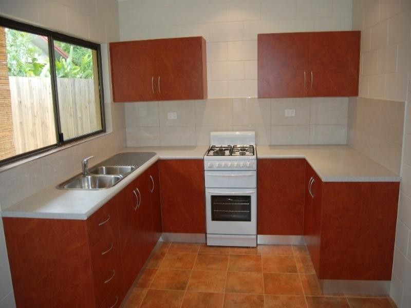 1/4 Agincourt Street, Clifton Beach QLD 4879