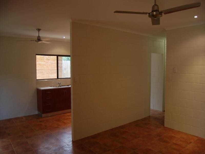 1/4 Agincourt Street, Clifton Beach QLD 4879