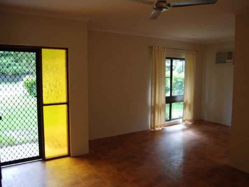 1/4 Agincourt Street, Clifton Beach QLD 4879