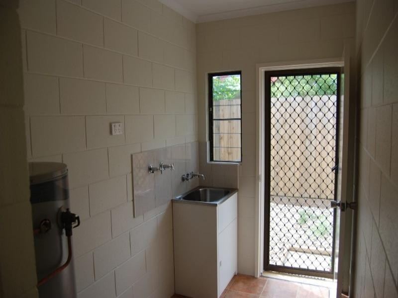 1/4 Agincourt Street, Clifton Beach QLD 4879