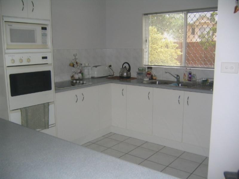 2/97 Moore Street, Trinity Beach QLD 4879