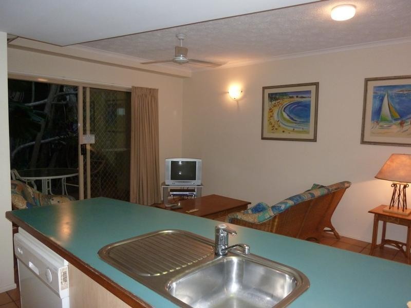 437/2 Keem Street, Trinity Beach QLD 4879