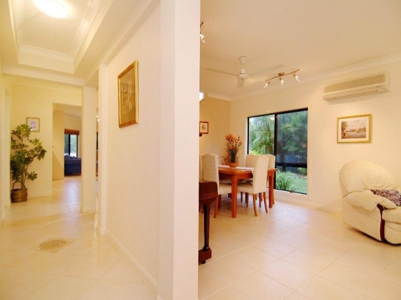 Clifton Beach QLD 4879
