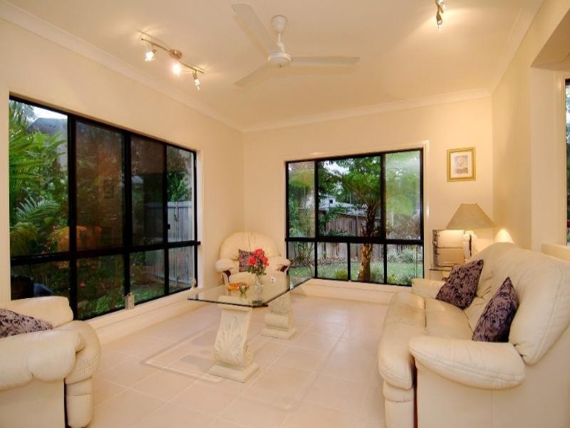 Clifton Beach QLD 4879