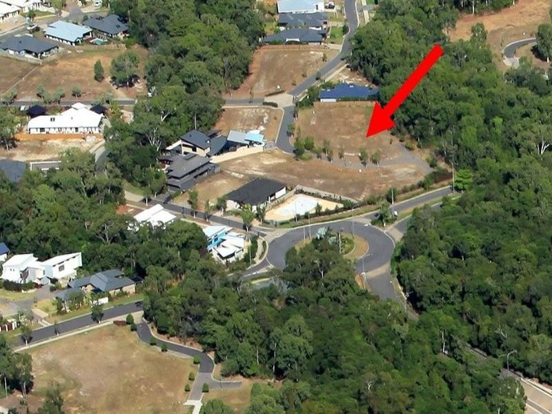 8 Sennfeld Close, Palm Cove QLD 4879