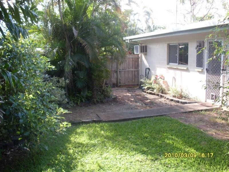 1/7 Hagen Close, Trinity Beach QLD 4879