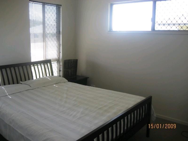 6 Baldwin Close, White Rock QLD 4868