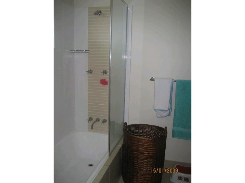 6 Baldwin Close, White Rock QLD 4868