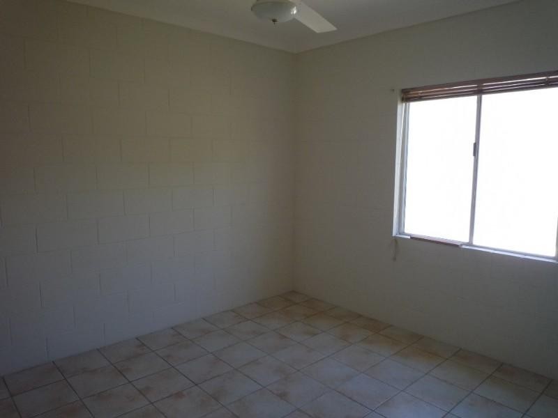 Yorkeys Knob QLD 4878