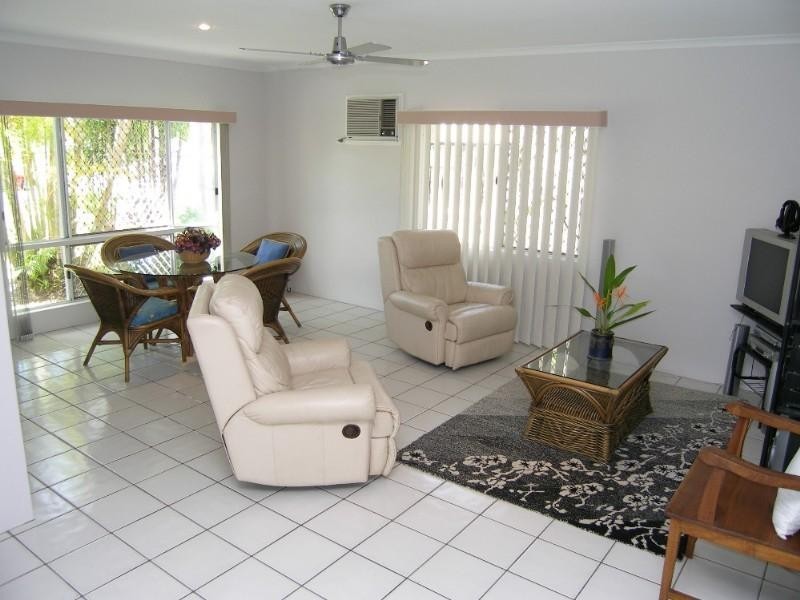 23 Cyprea Close, Trinity Beach QLD 4879