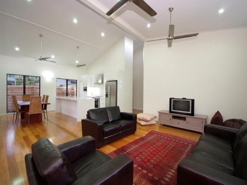 Kewarra Beach QLD 4879