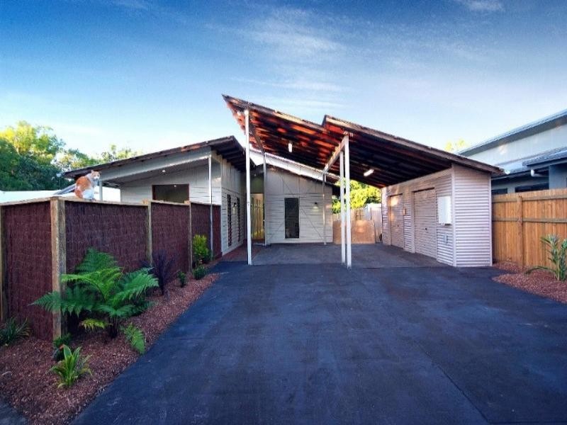 Kewarra Beach QLD 4879