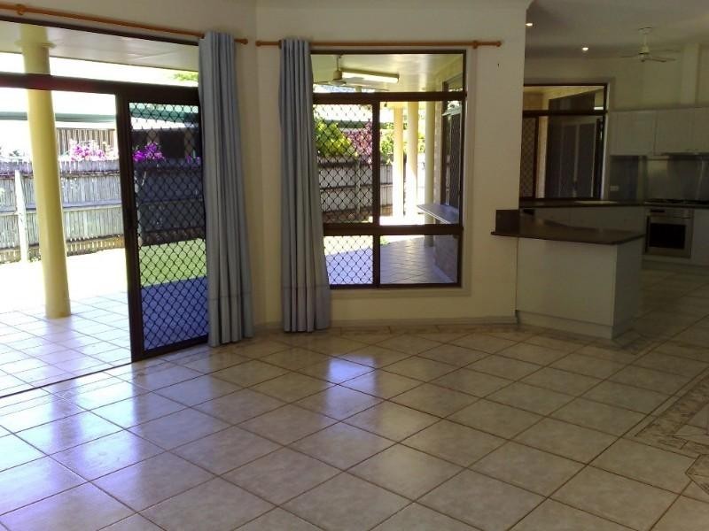 26 Ebony Street, Redlynch QLD 4870