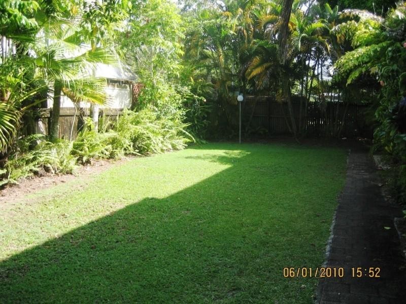 6/33 Rutherford Street, Yorkeys Knob QLD 4878