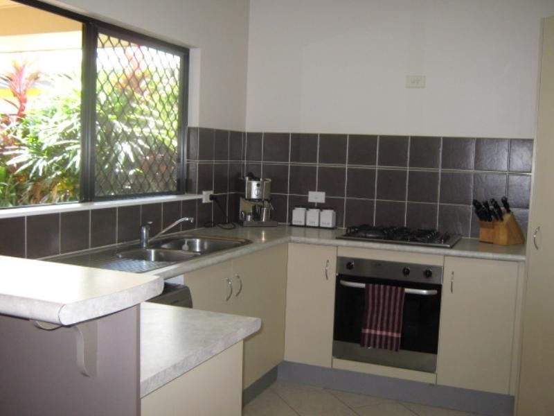 12 Kirra Close, Kewarra Beach QLD 4879