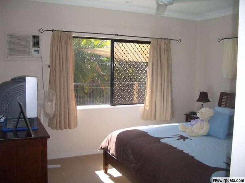 12 Kirra Close, Kewarra Beach QLD 4879