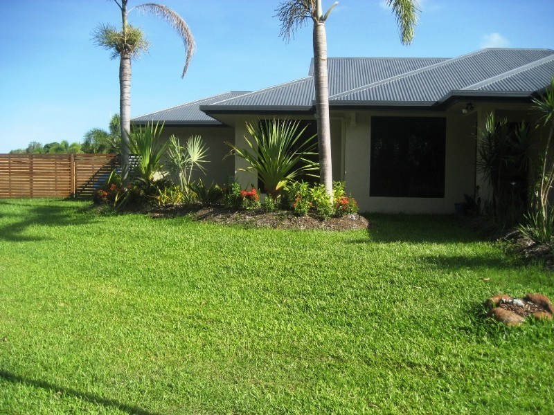 9 Tydeman Crescent, Clifton Beach QLD 4879