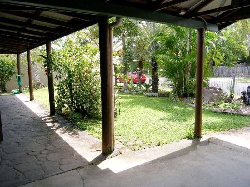 Trinity Beach QLD 4879