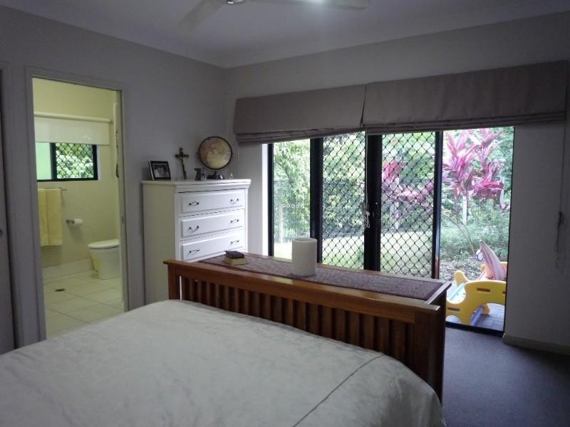 Kewarra Beach QLD 4879