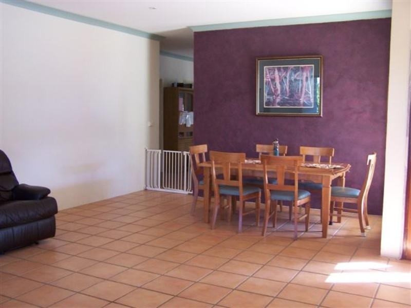 27 Cheviot Street, Smithfield QLD 4878