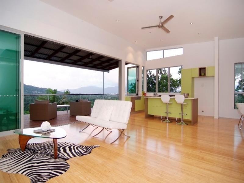 22 Bel-Air Drive, Whitfield QLD 4870